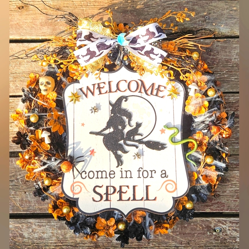 Halloween Wreath~Handmade 18" Grapevine~ Witch~ Pinecones